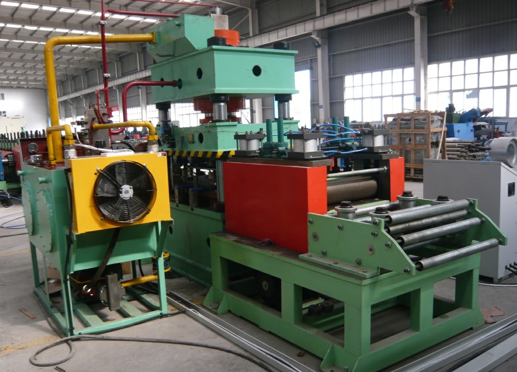 Highway guardrail roll forming line