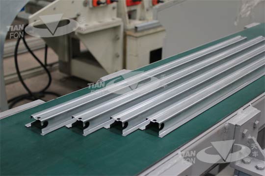 Shelf Drawbar Roll Forming